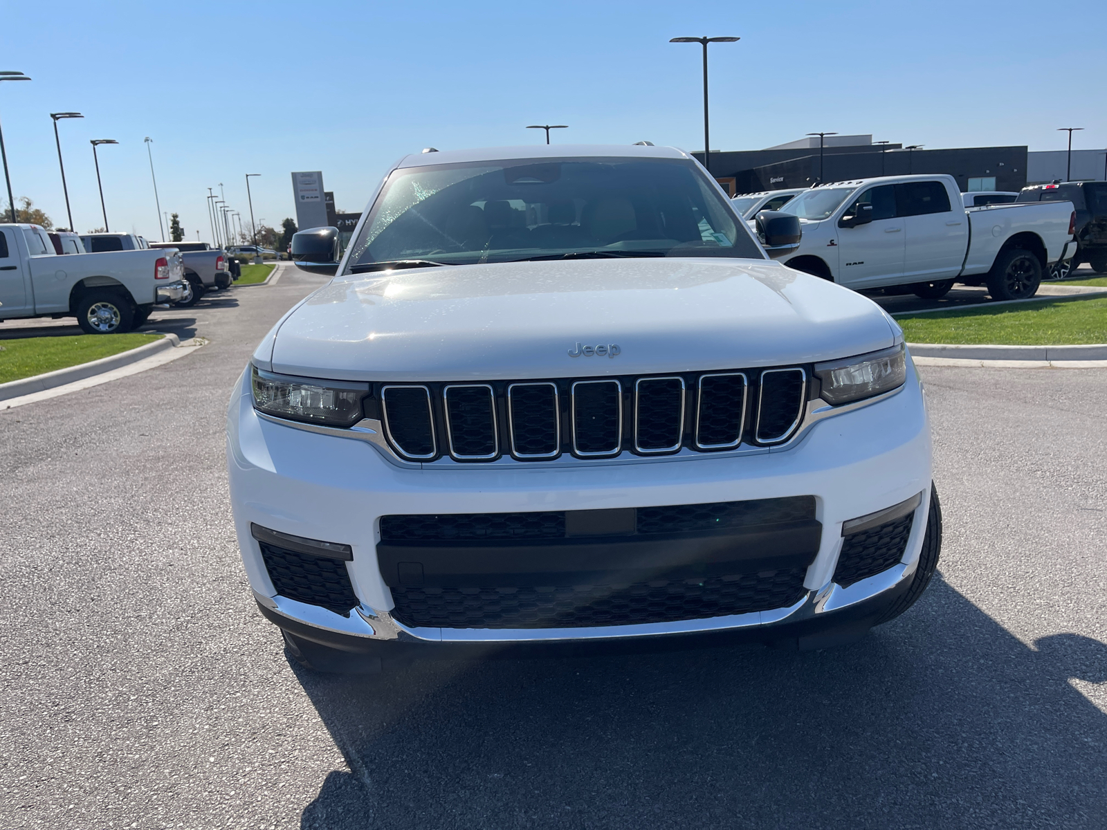 2025 Jeep Grand Cherokee L Limited 3