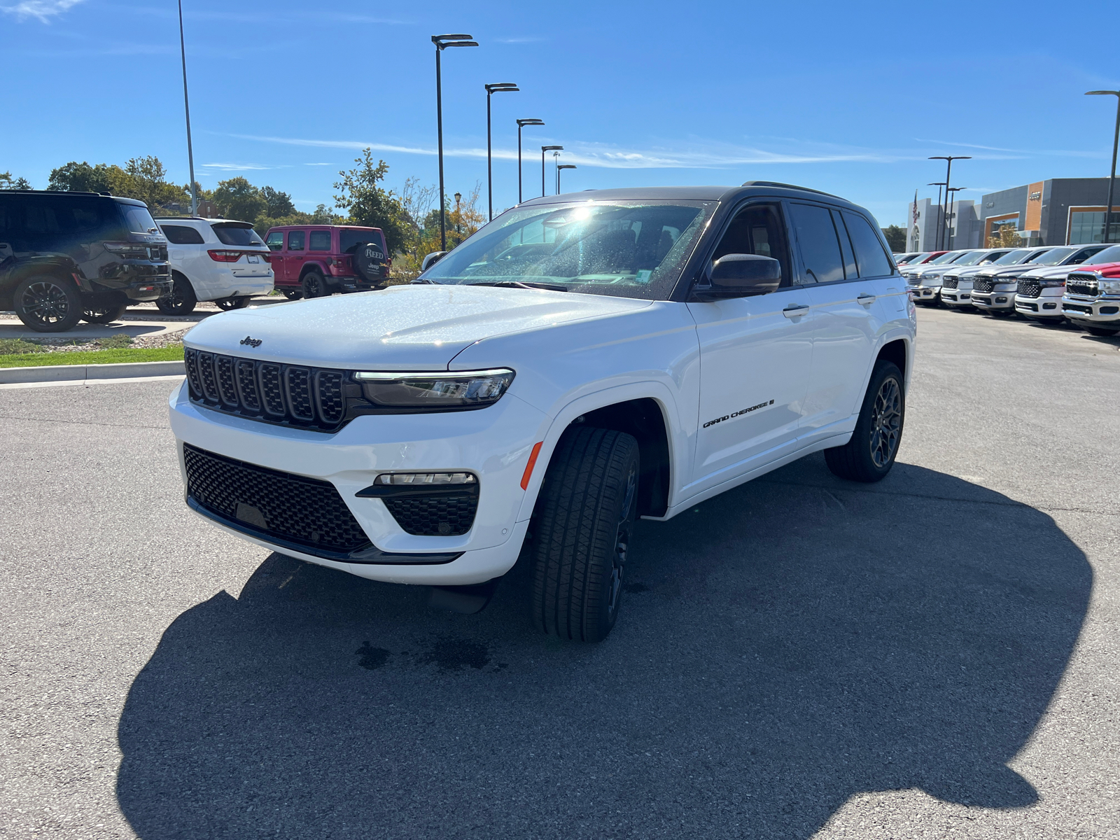 2025 Jeep Grand Cherokee Summit 4