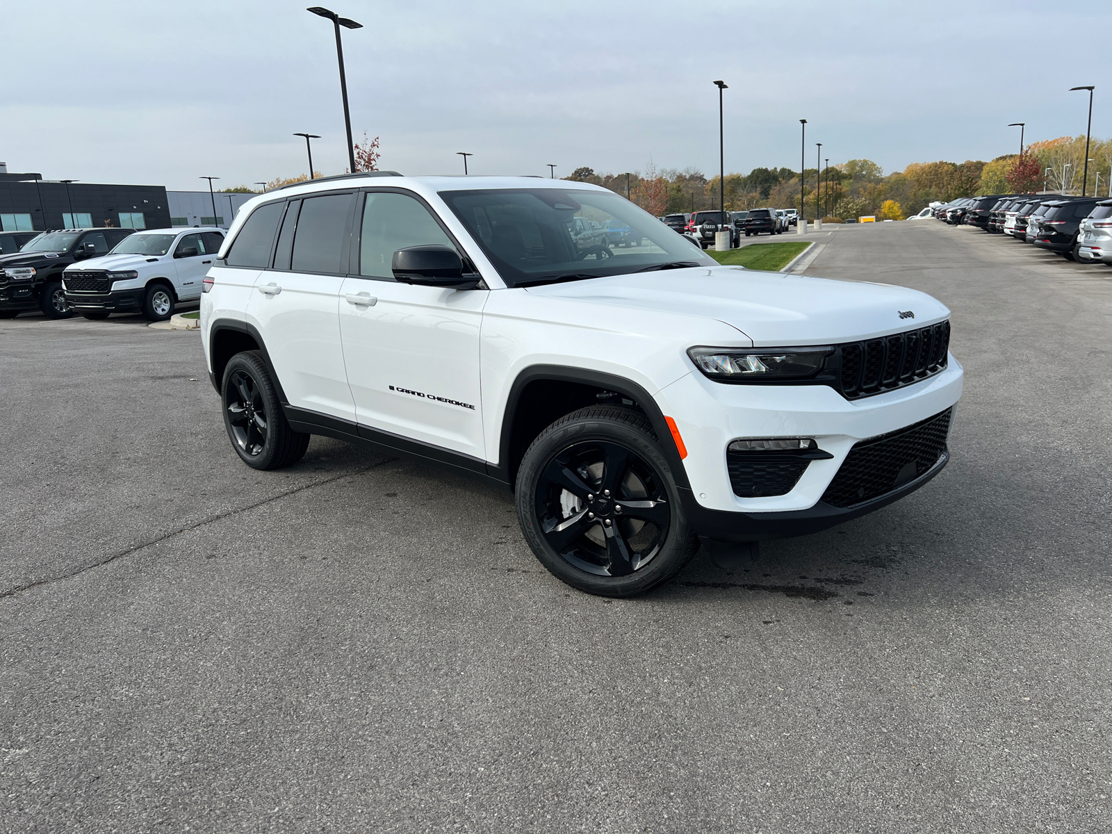 2025 Jeep Grand Cherokee Limited 1