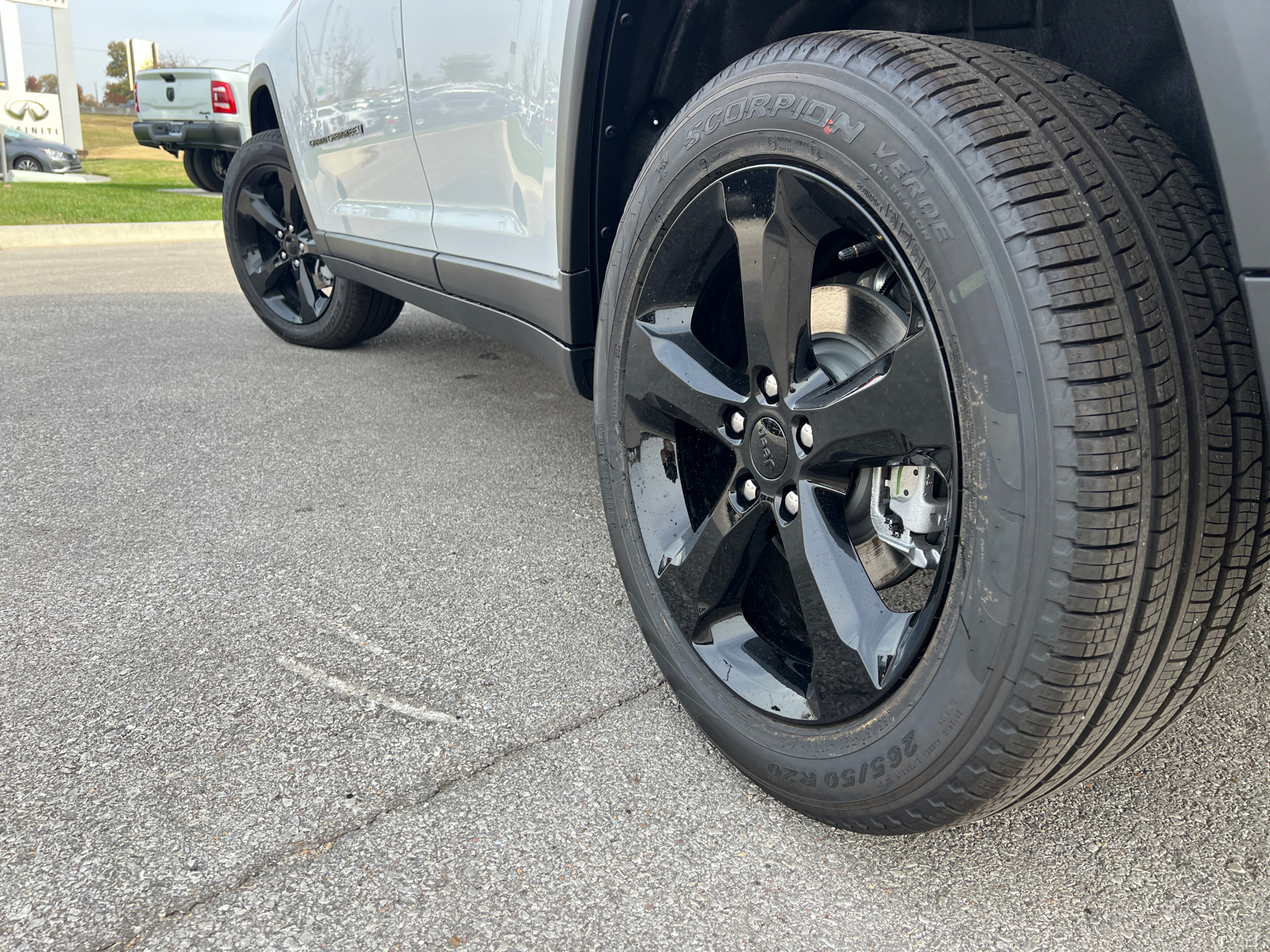 2025 Jeep Grand Cherokee Limited 6