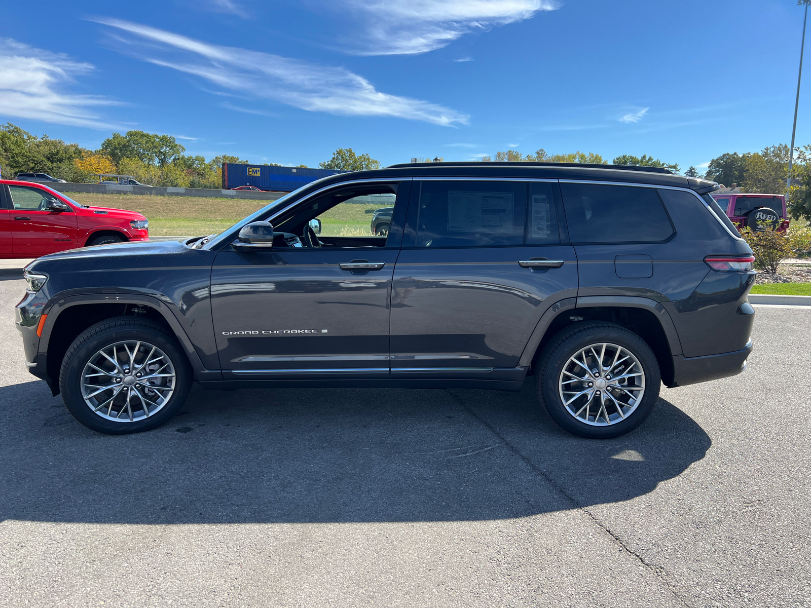 2025 Jeep Grand Cherokee L Summit 5