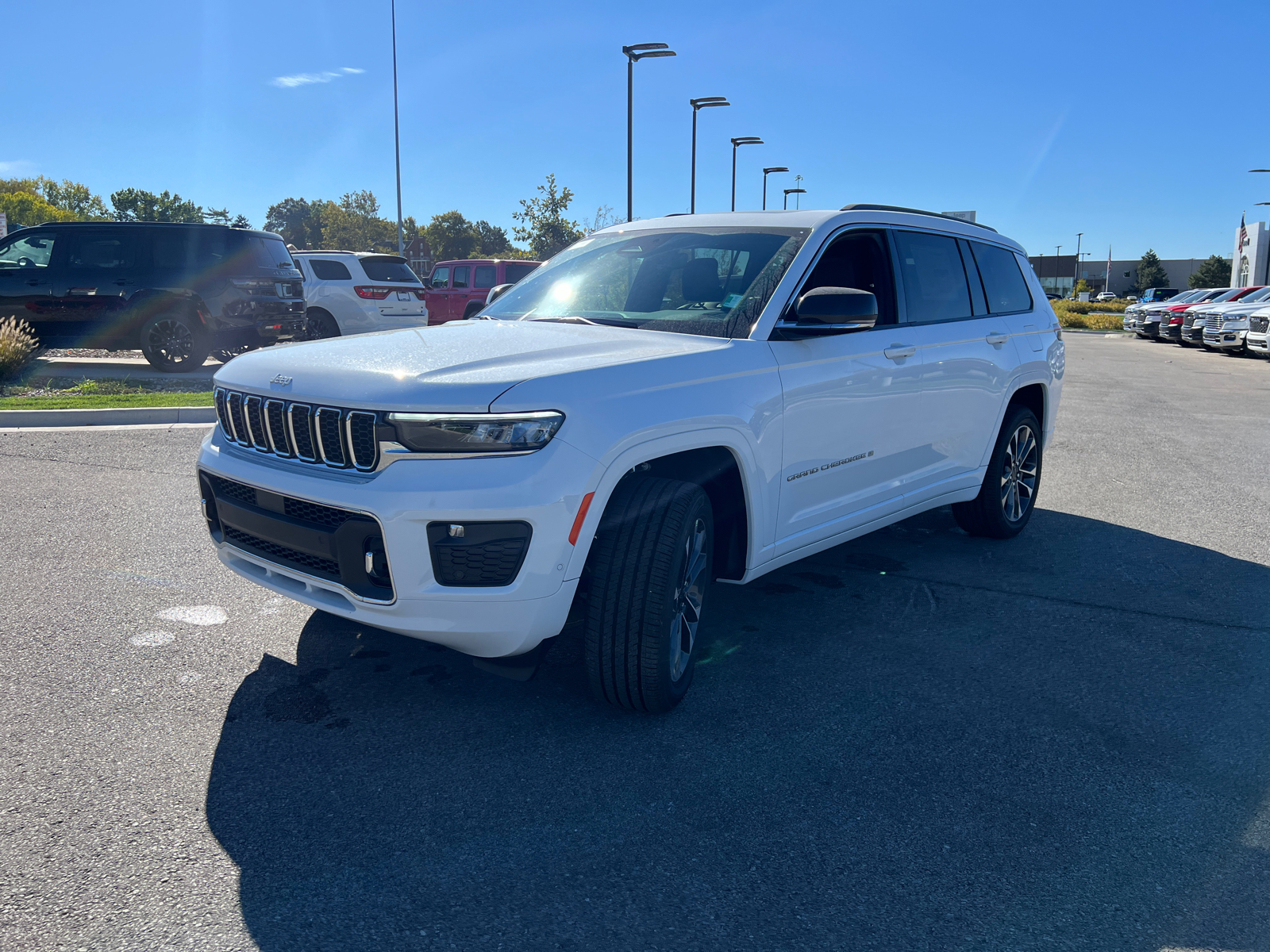 2025 Jeep Grand Cherokee L Overland 4