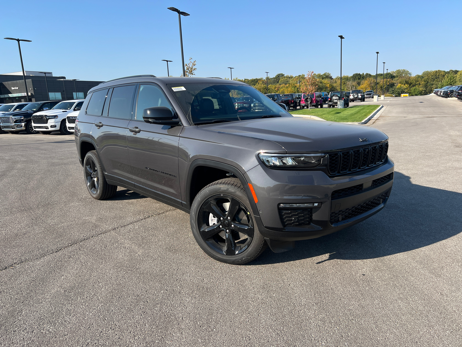 2025 Jeep Grand Cherokee L Limited 1