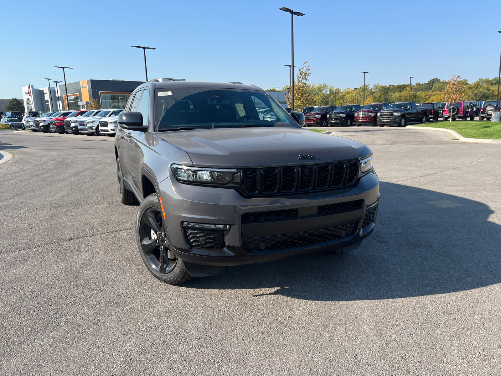 2025 Jeep Grand Cherokee L Limited 2