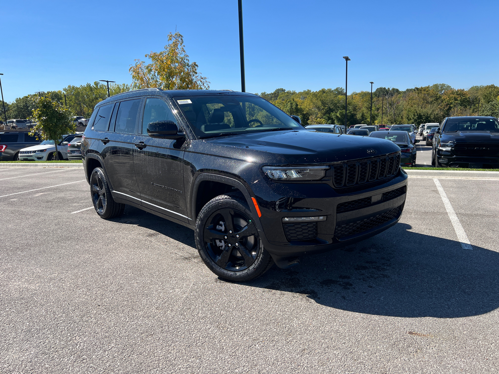 2025 Jeep Grand Cherokee L Limited 1