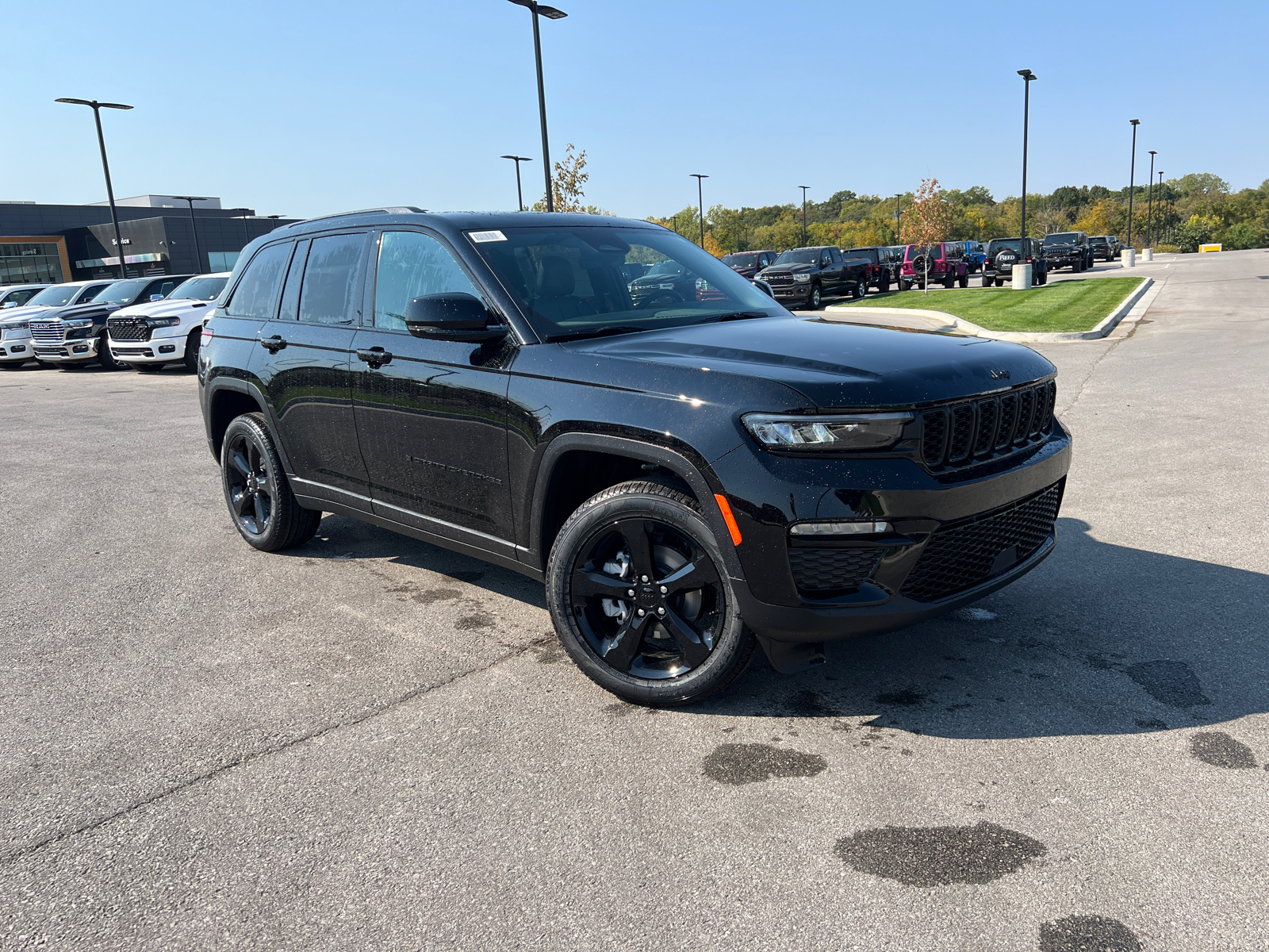 2025 Jeep Grand Cherokee Limited 1