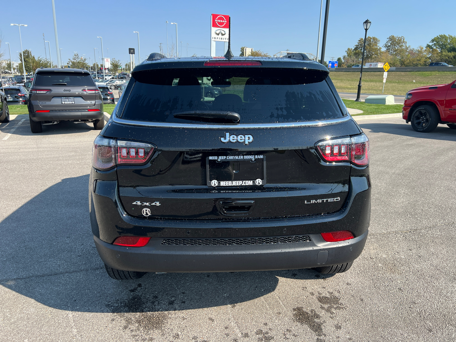 2025 Jeep Compass Limited 8