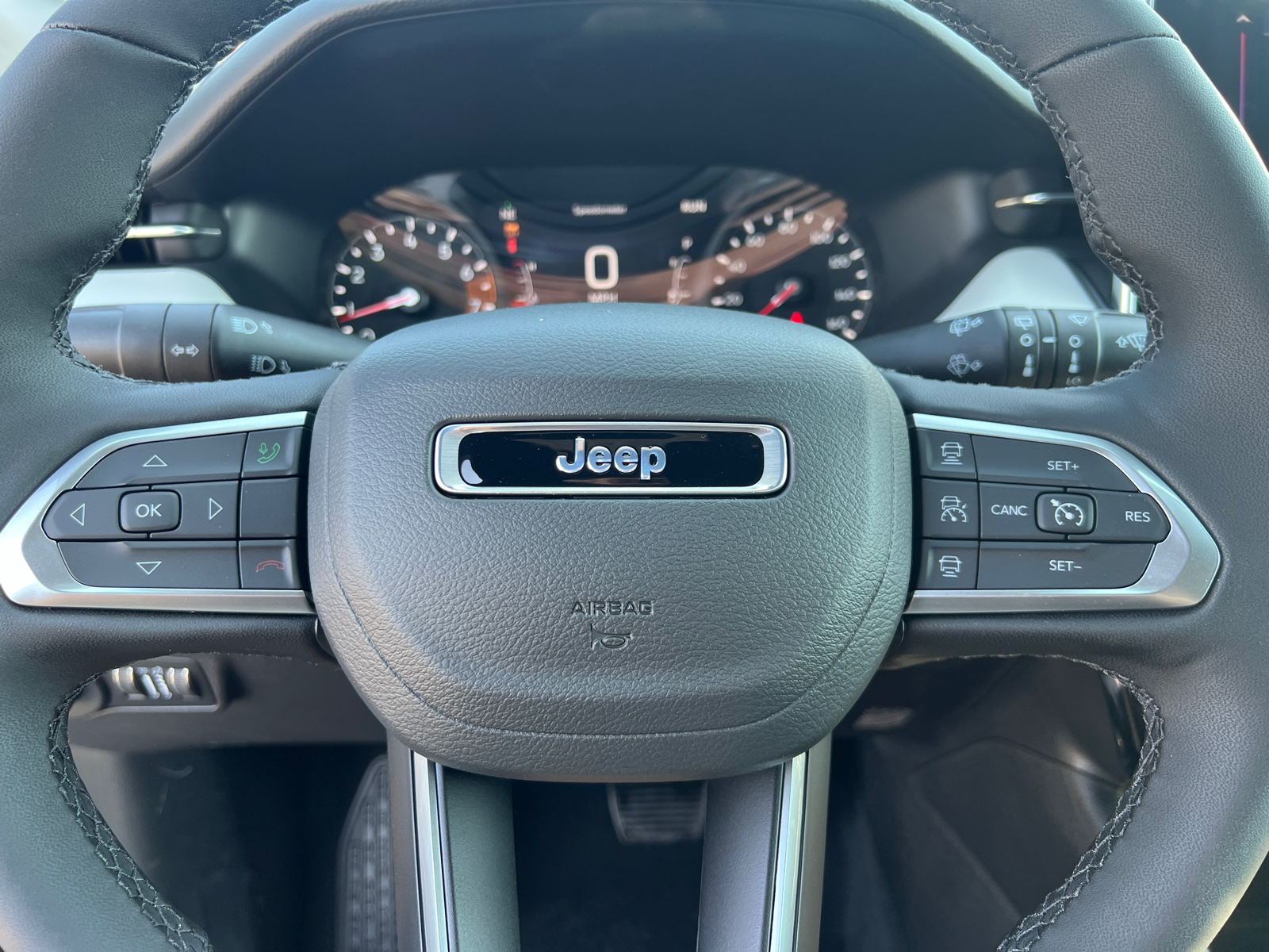 2025 Jeep Compass Limited 23