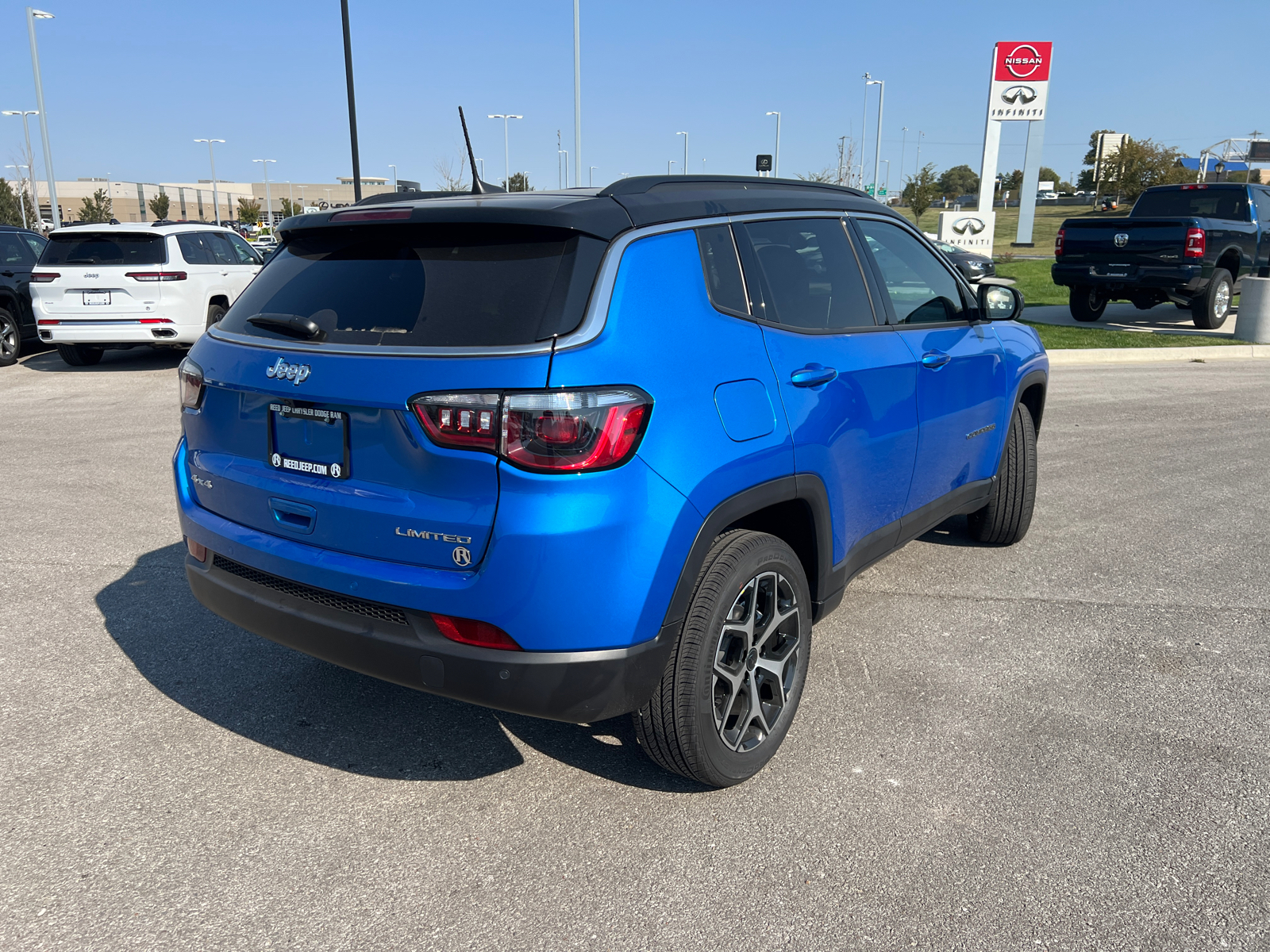 2025 Jeep Compass Limited 9