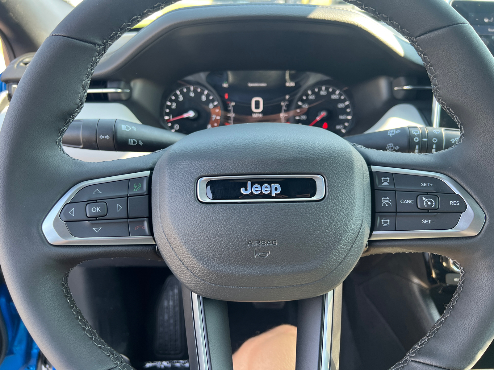 2025 Jeep Compass Limited 23