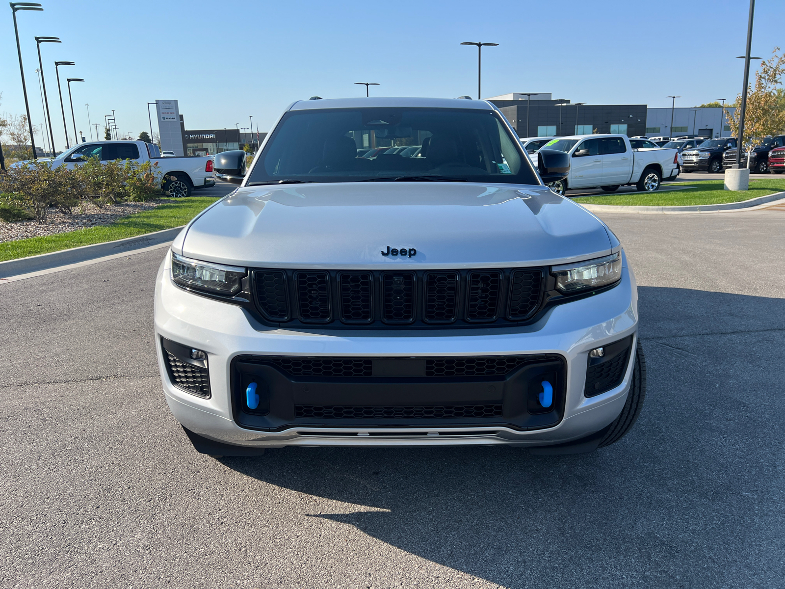 2025 Jeep Grand Cherokee 4xe Anniversary Edition 3