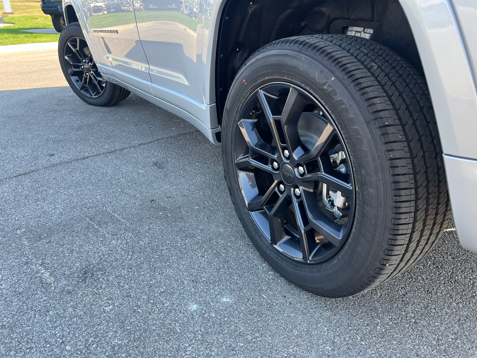 2025 Jeep Grand Cherokee 4xe Anniversary Edition 6