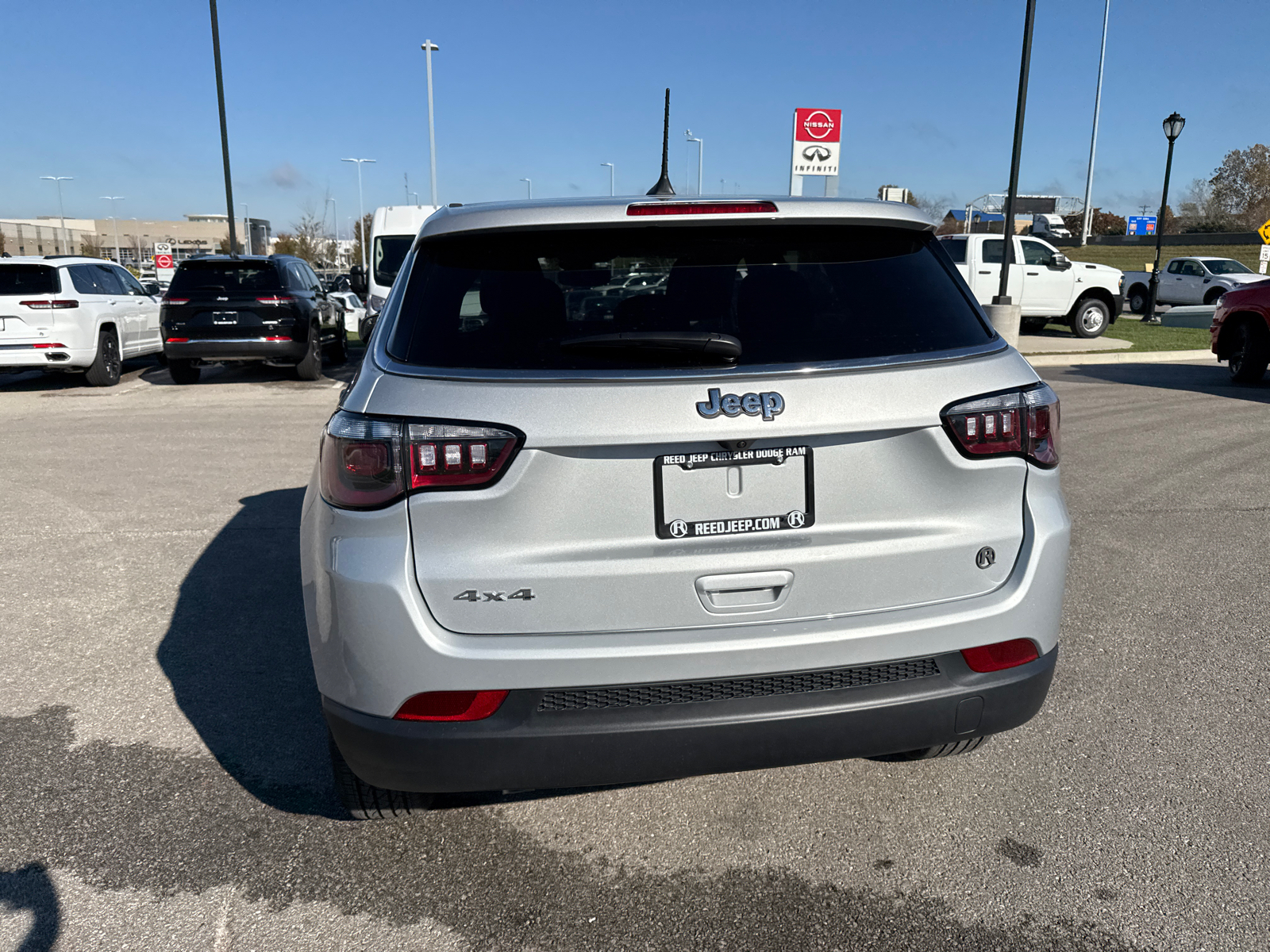 2025 Jeep Compass Sport 26