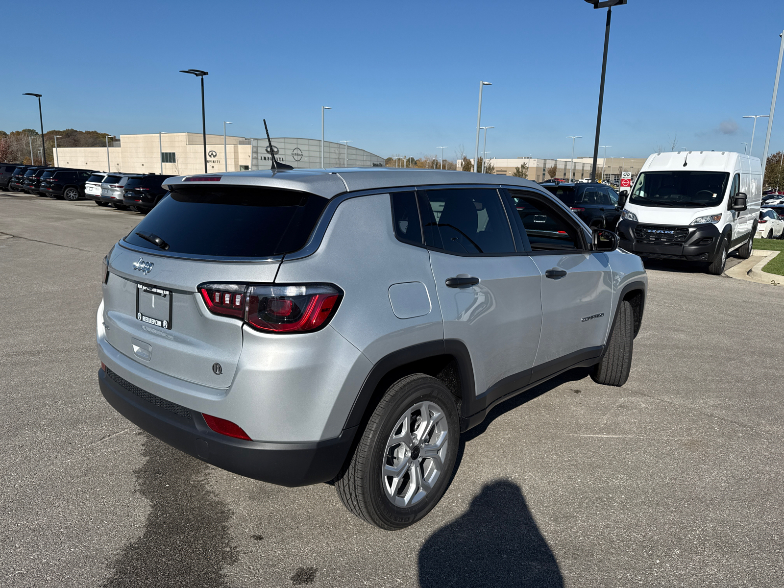 2025 Jeep Compass Sport 28