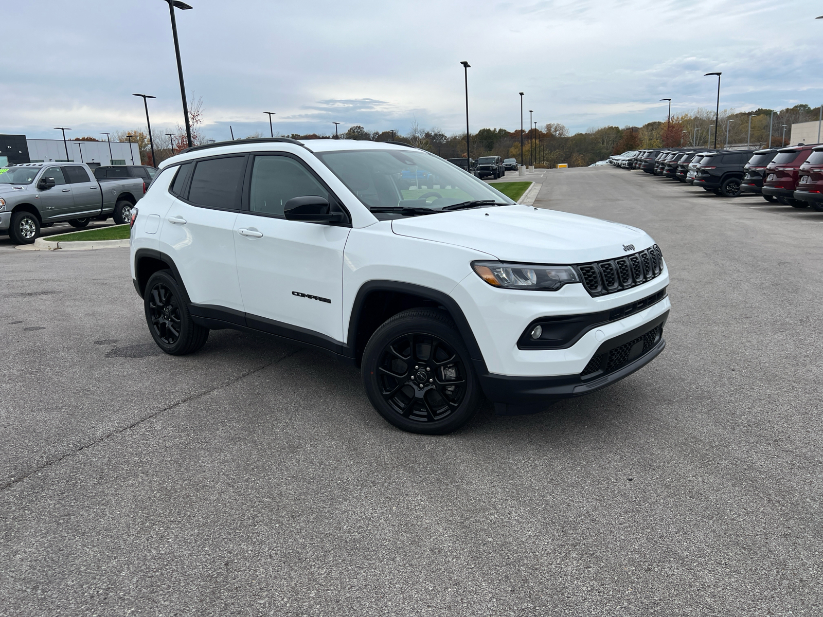 2025 Jeep Compass Latitude 1