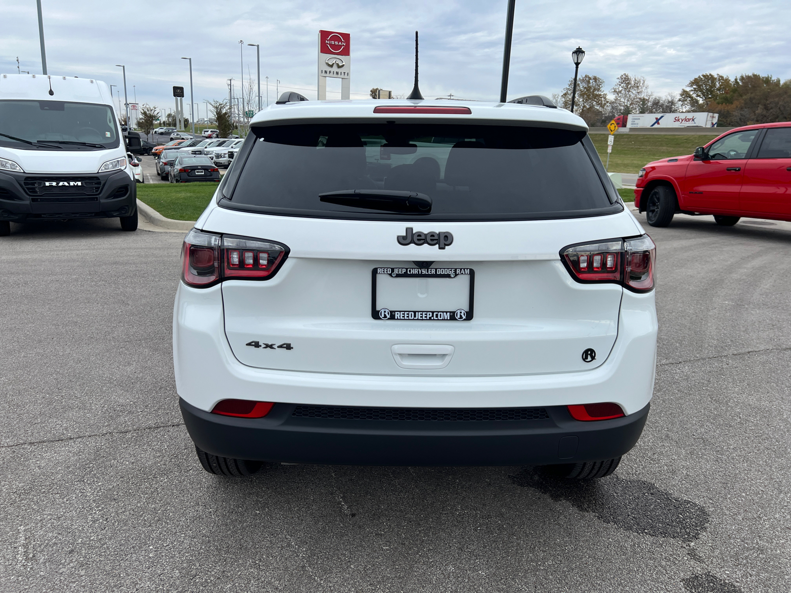 2025 Jeep Compass Latitude 8