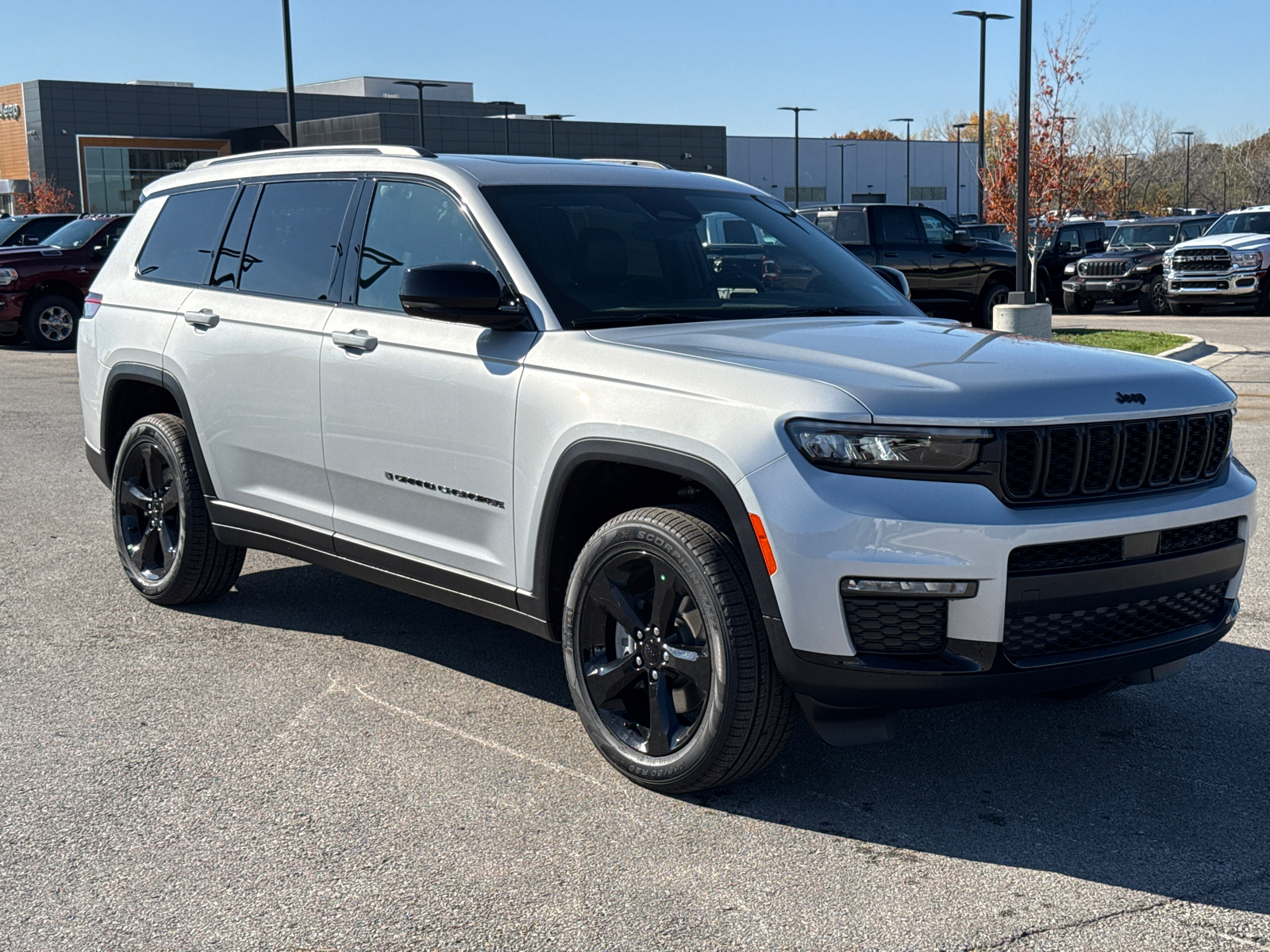 2025 Jeep Grand Cherokee L Limited 1