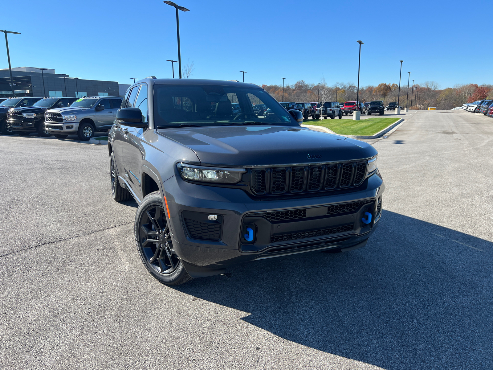 2025 Jeep Grand Cherokee 4xe Anniversary Edition 2