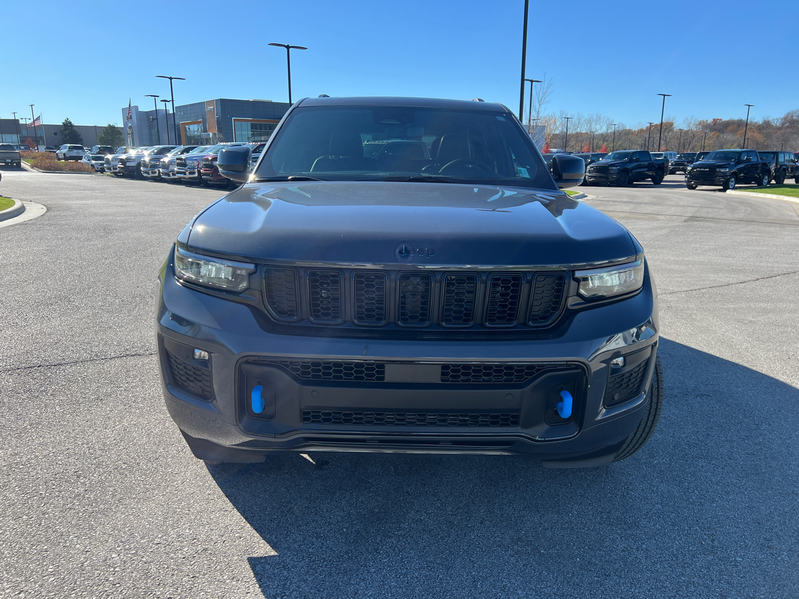 2025 Jeep Grand Cherokee 4xe Anniversary Edition 3