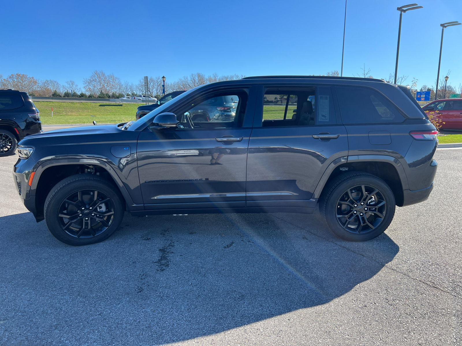 2025 Jeep Grand Cherokee 4xe Anniversary Edition 5