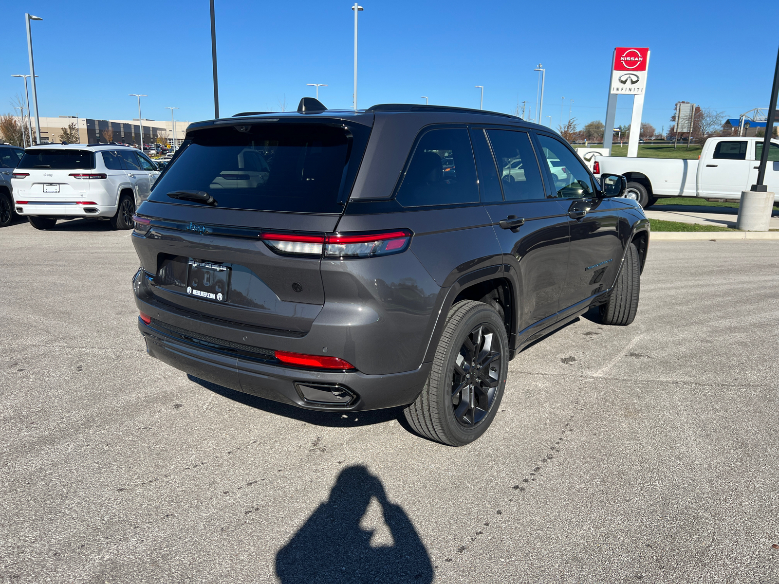 2025 Jeep Grand Cherokee 4xe Anniversary Edition 9