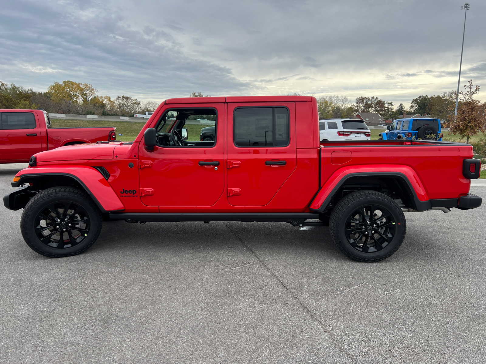 2025 Jeep Gladiator Nighthawk 4x4 5