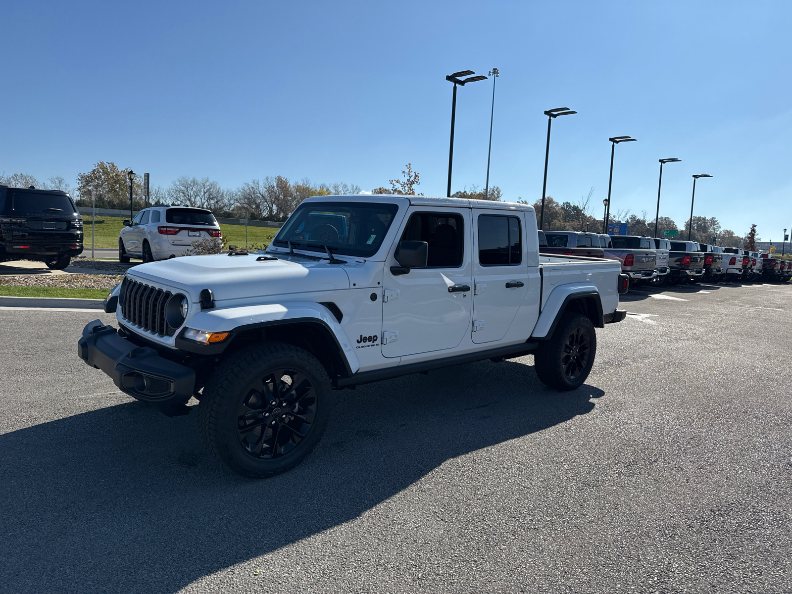 2025 Jeep Gladiator Nighthawk 4x4 4