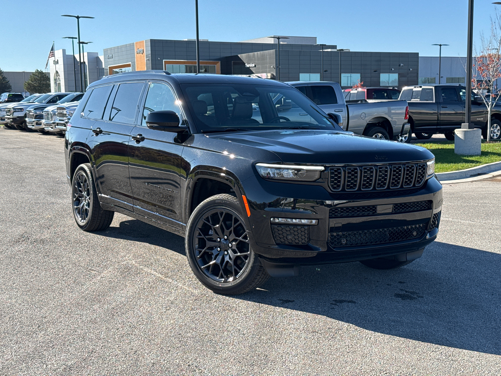 2025 Jeep Grand Cherokee L Summit 2