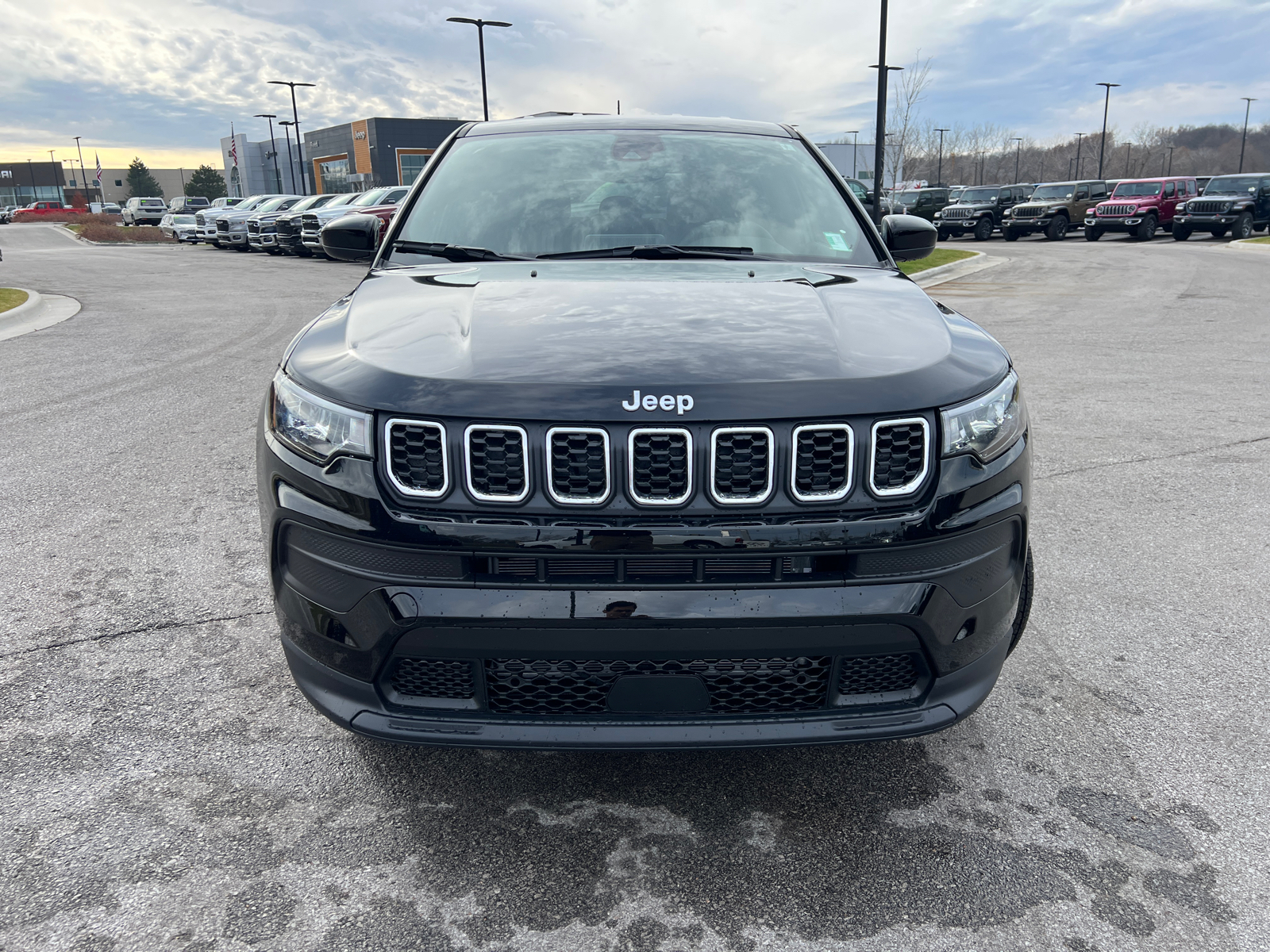 2025 Jeep Compass Sport 3