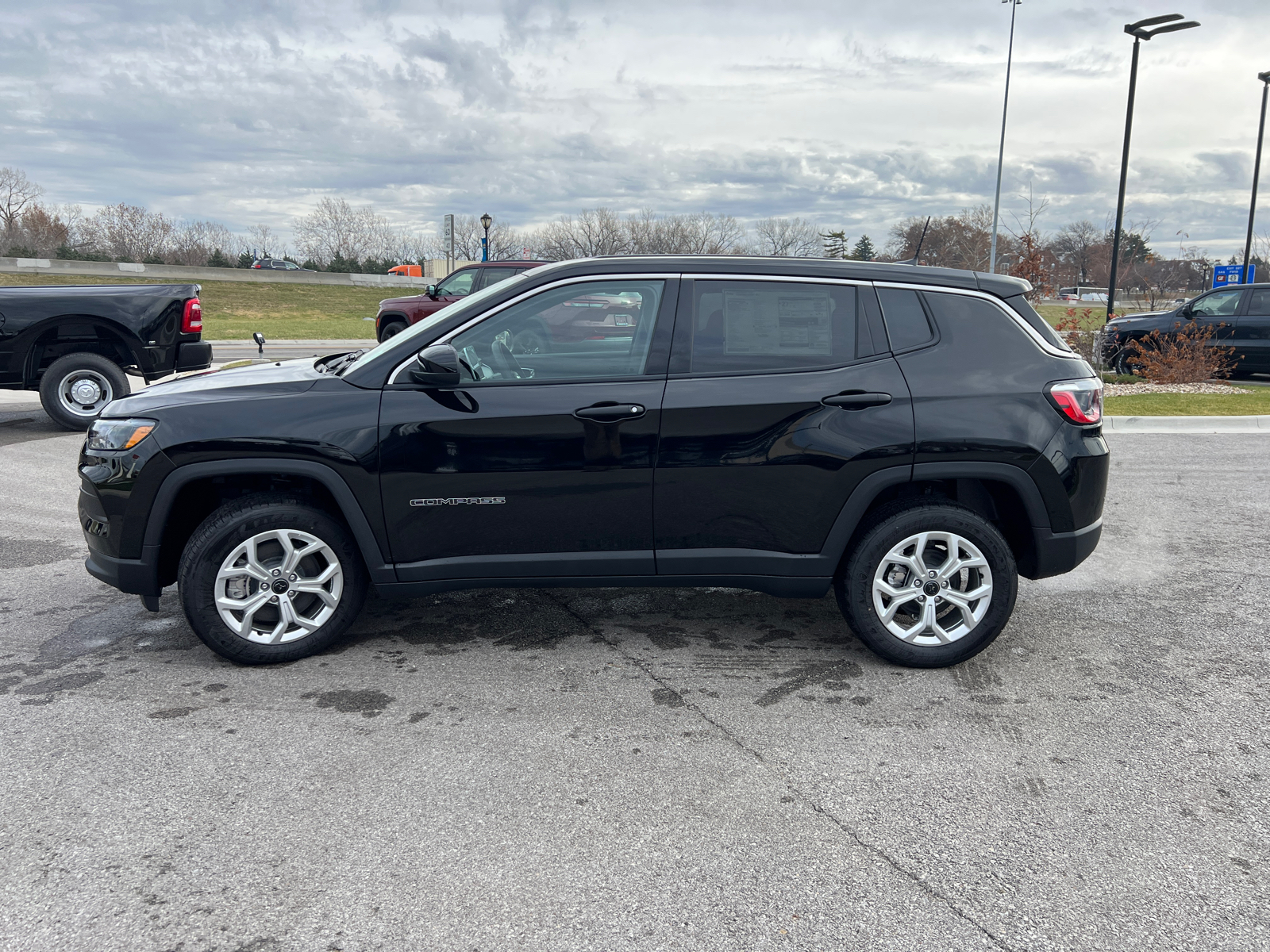 2025 Jeep Compass Sport 5