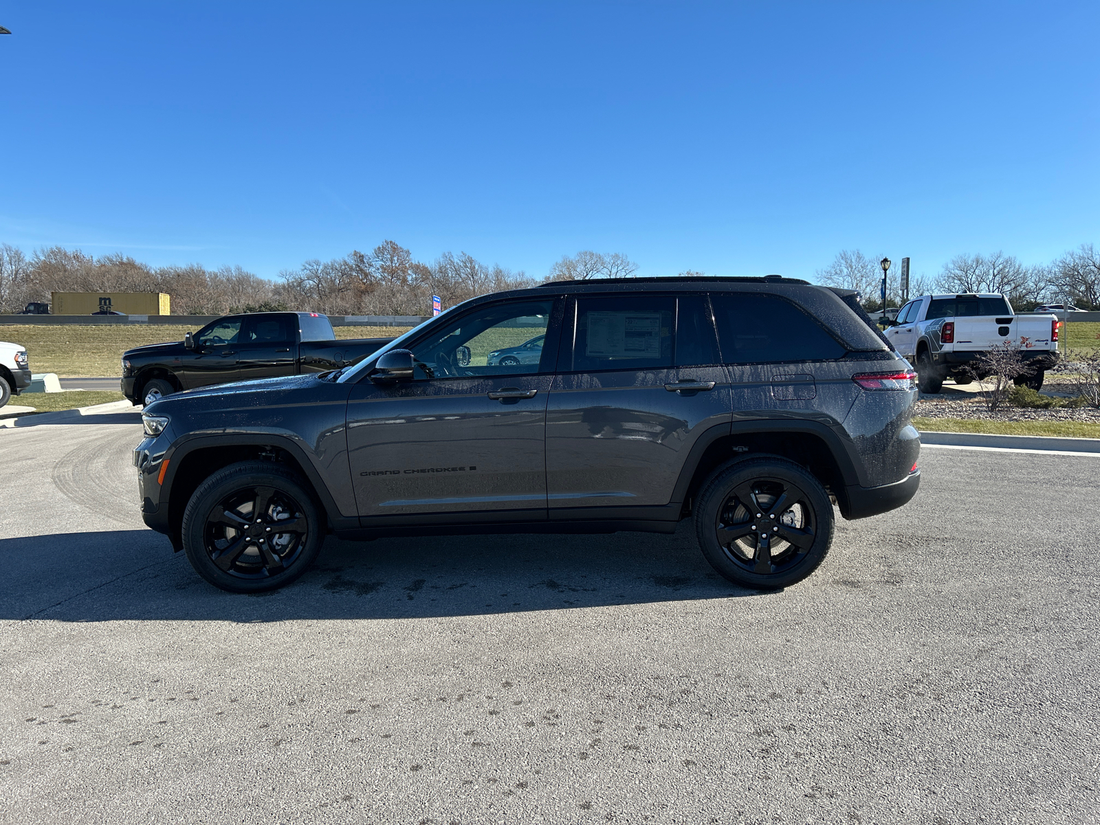 2025 Jeep Grand Cherokee Limited 5