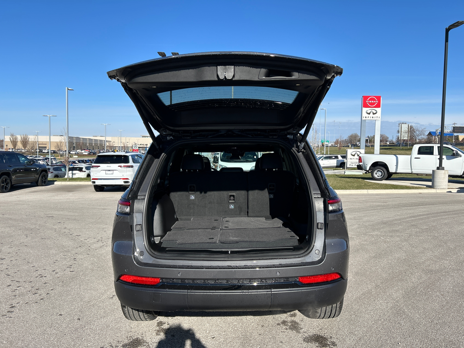 2025 Jeep Grand Cherokee Limited 10