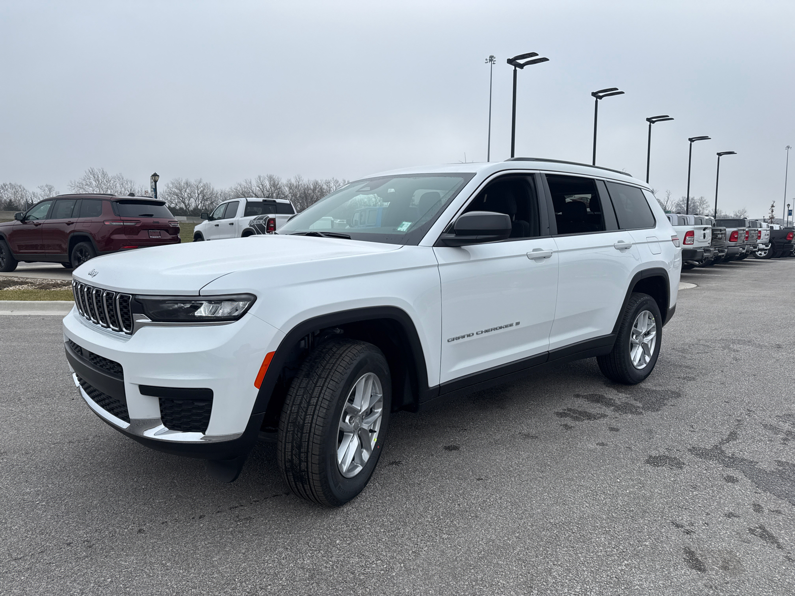 2025 Jeep Grand Cherokee L Laredo X 4