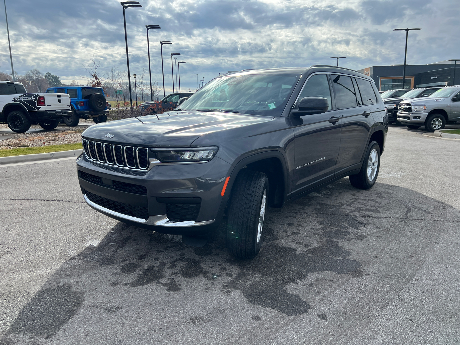 2025 Jeep Grand Cherokee L Laredo X 4