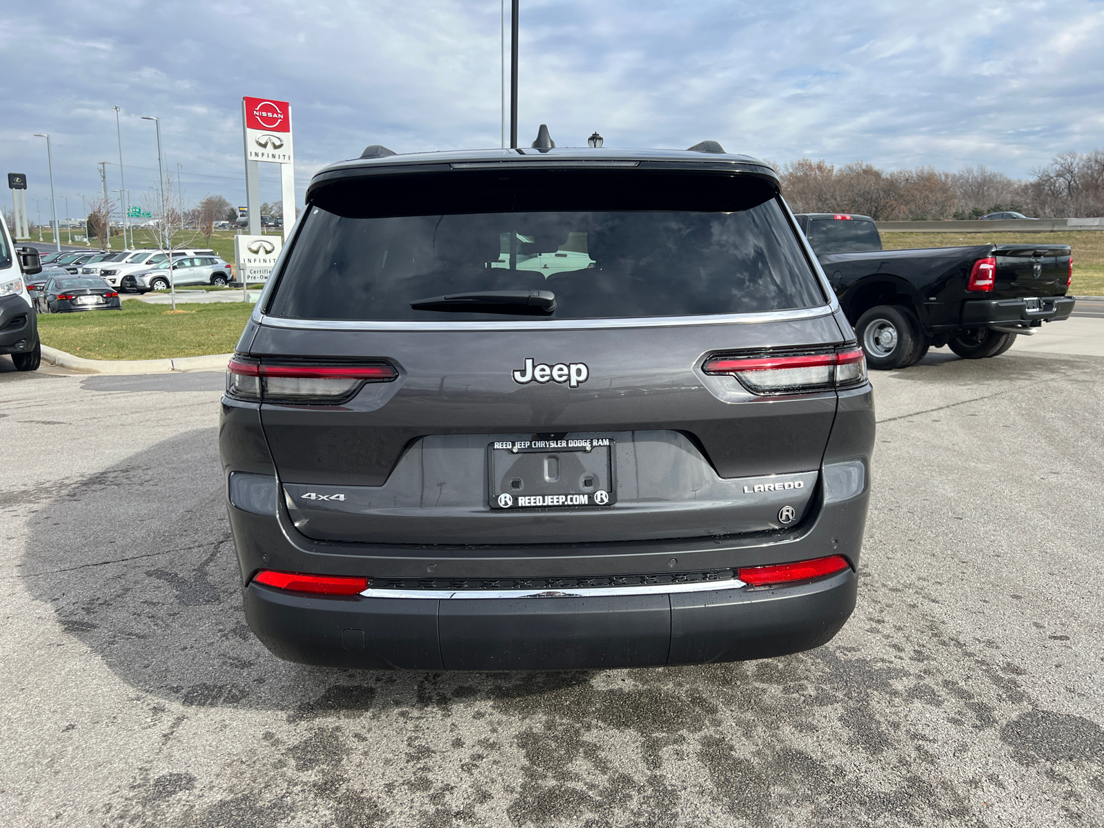 2025 Jeep Grand Cherokee L Laredo X 8