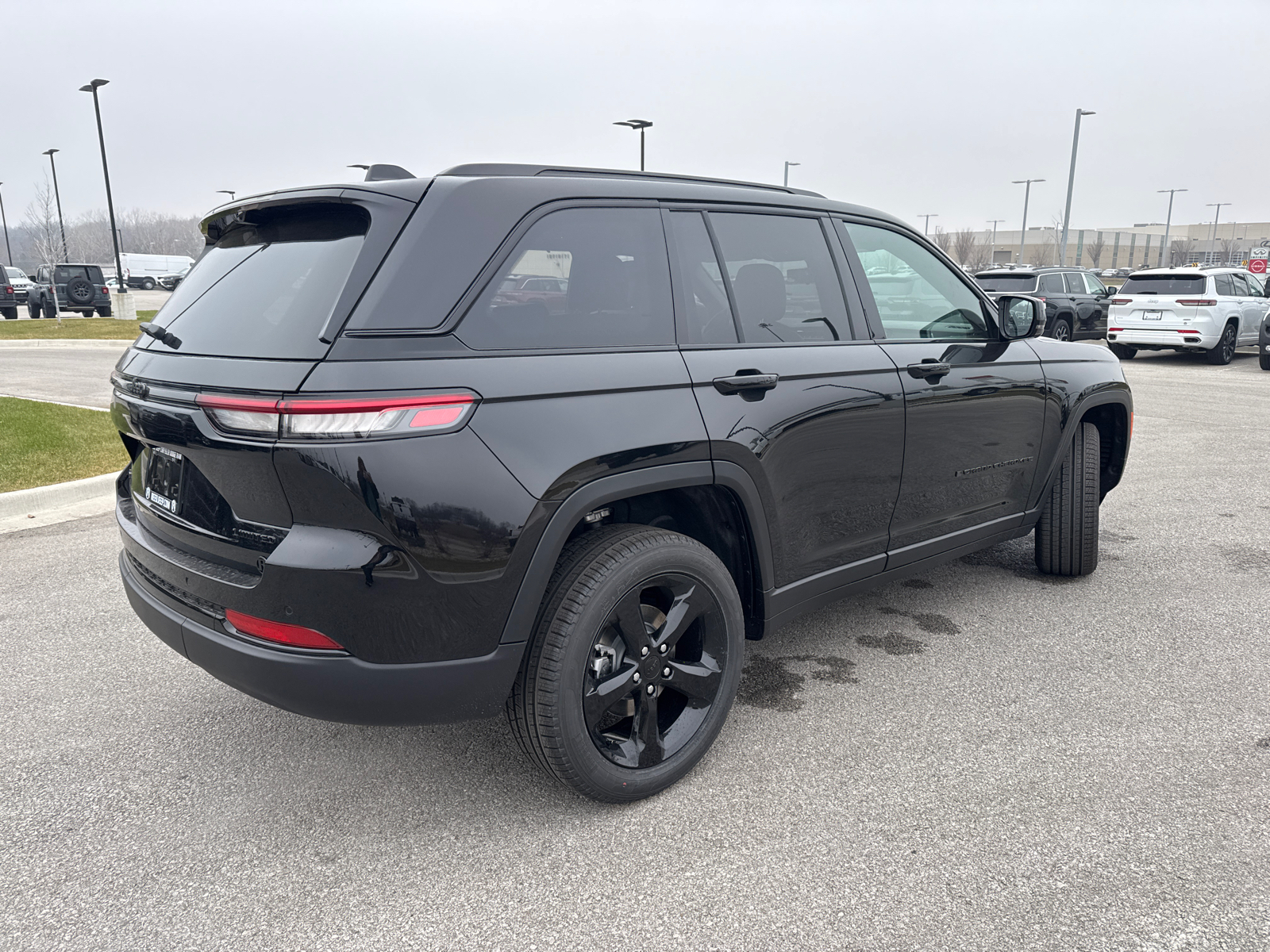 2025 Jeep Grand Cherokee Limited 10