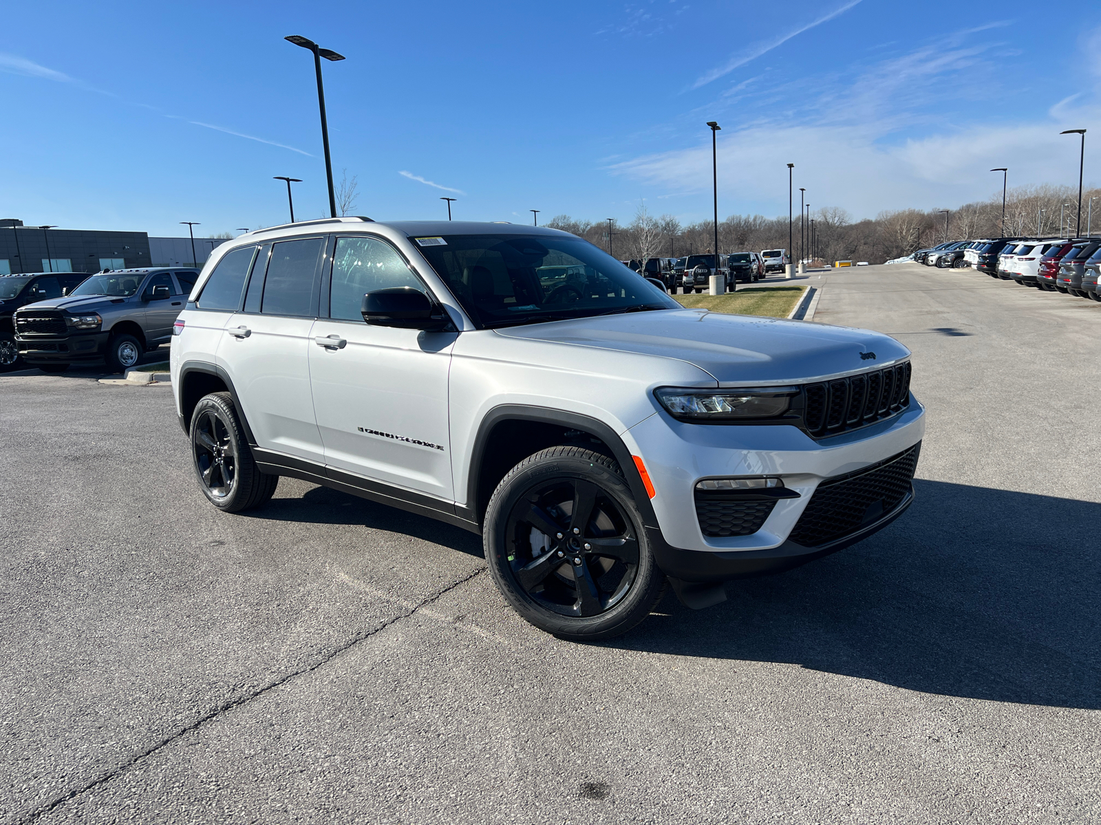 2025 Jeep Grand Cherokee Limited 1