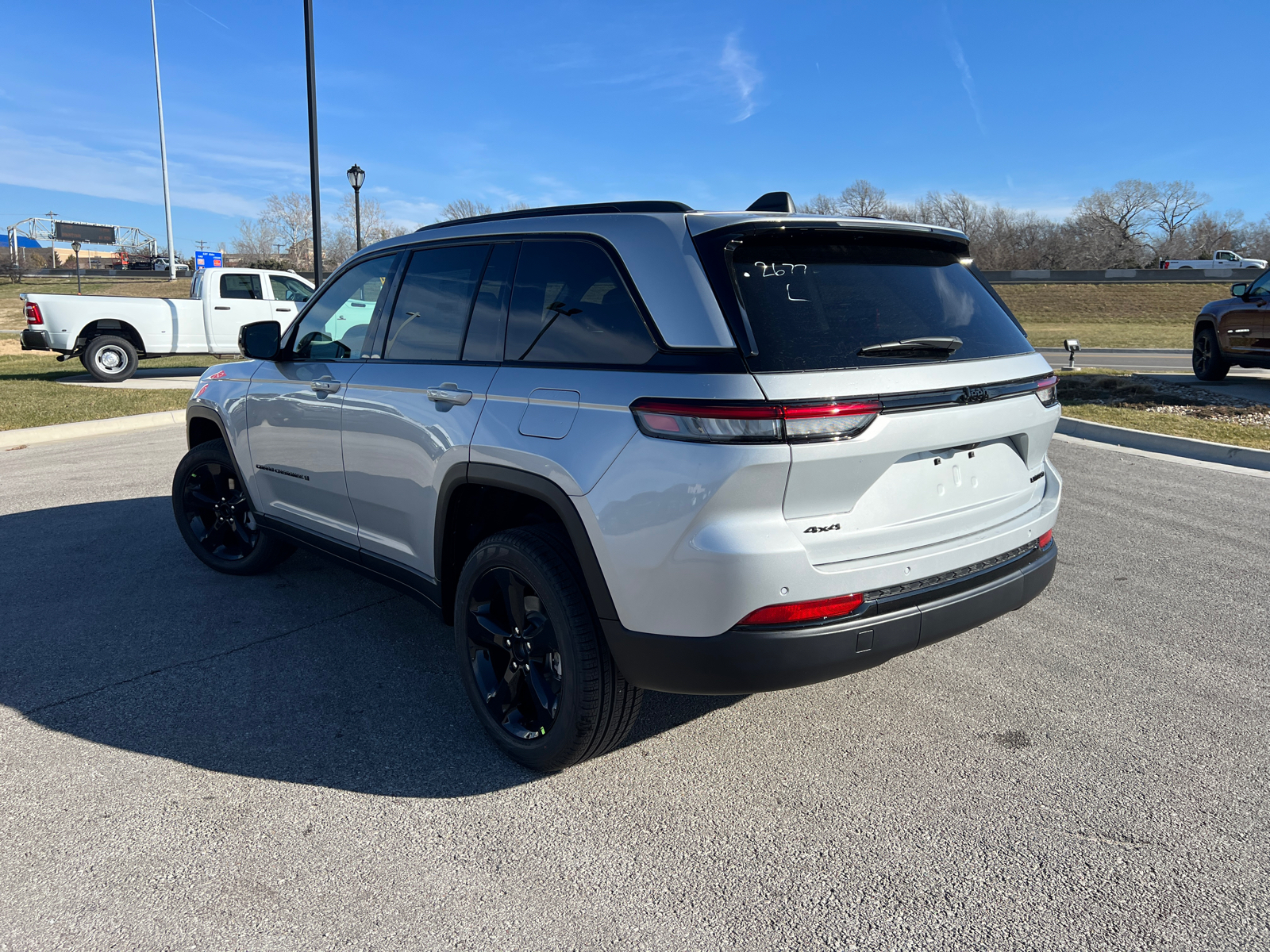 2025 Jeep Grand Cherokee Limited 7