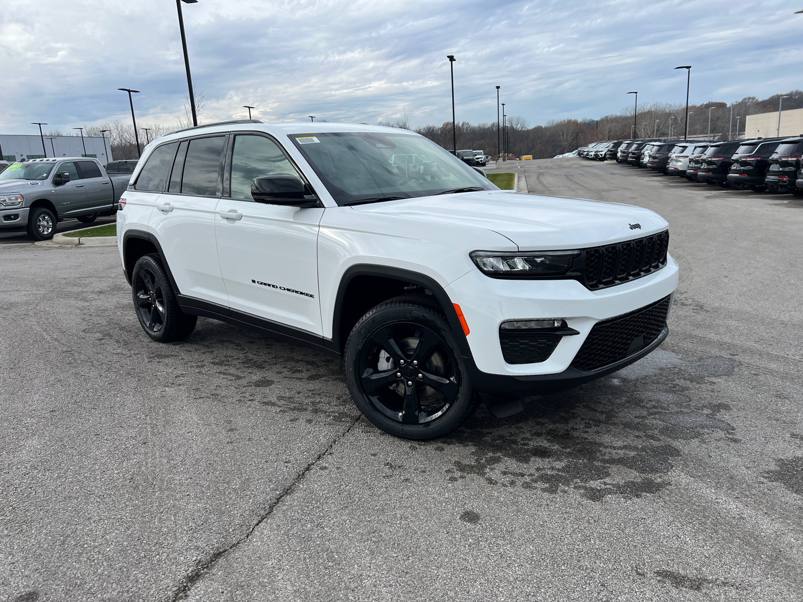 2025 Jeep Grand Cherokee Limited 1