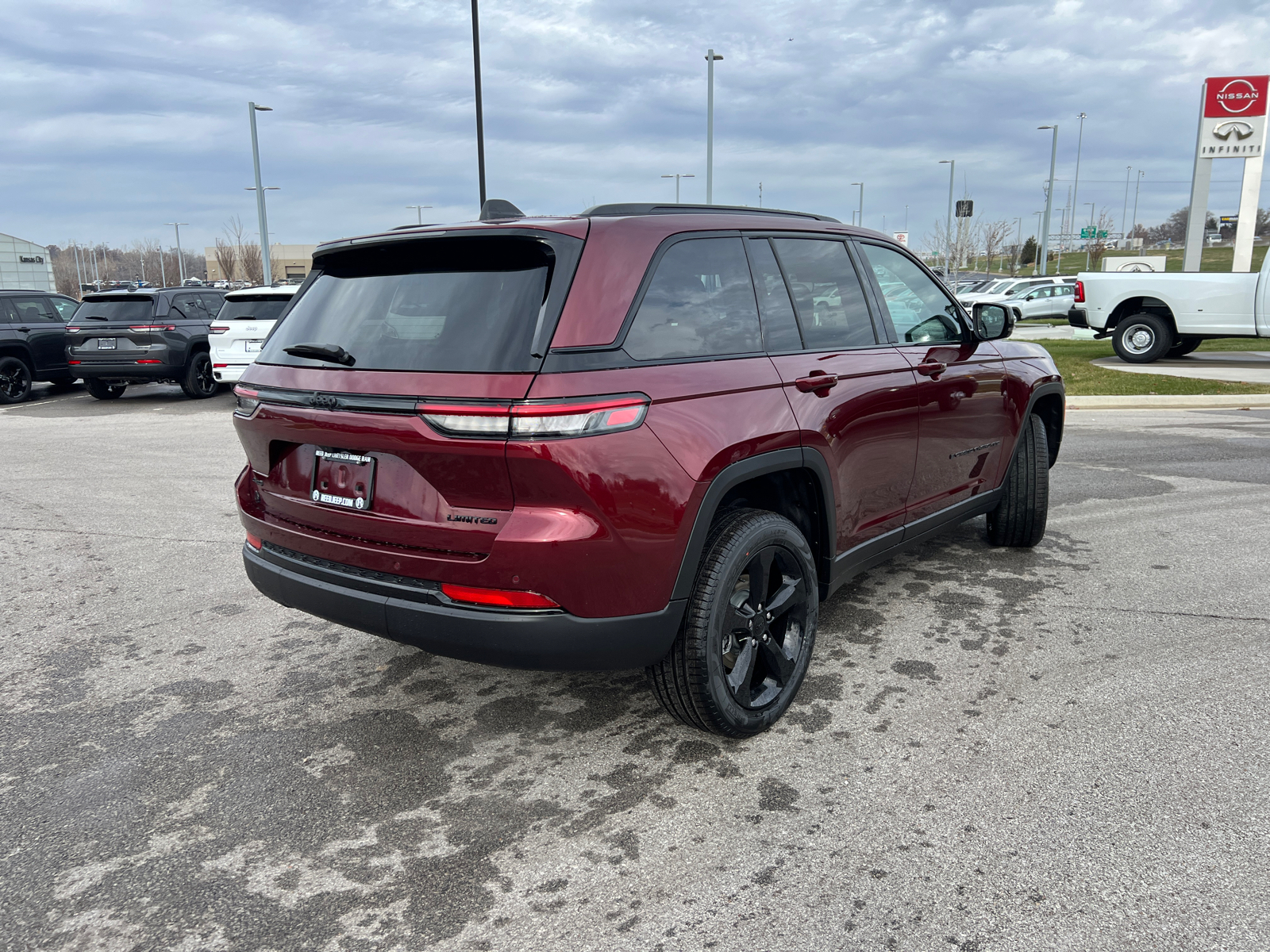 2025 Jeep Grand Cherokee Limited 9