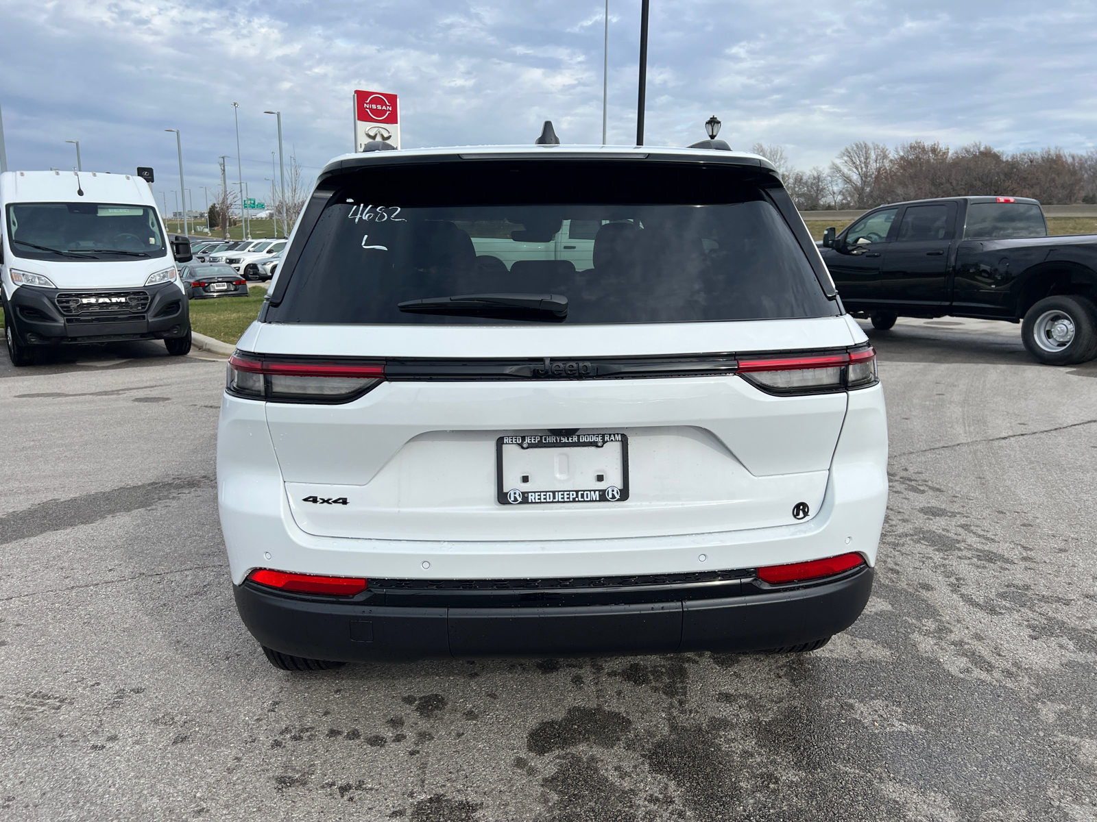 2025 Jeep Grand Cherokee Altitude X 8