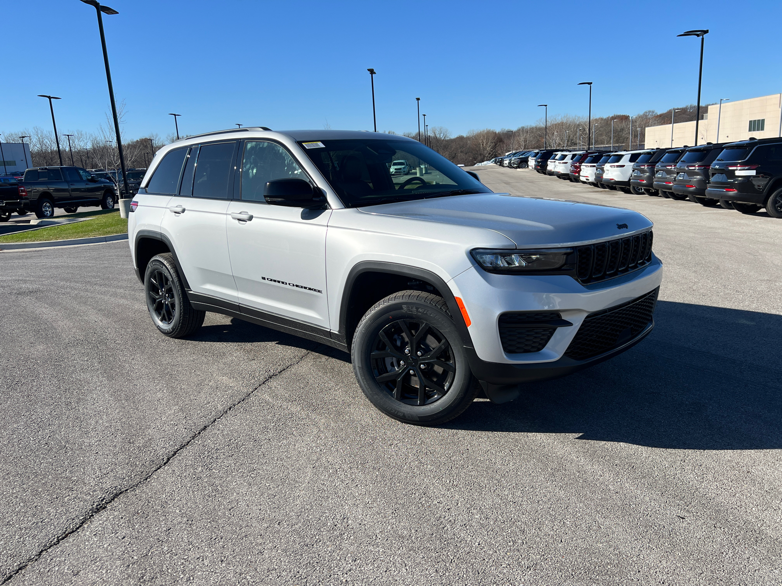 2025 Jeep Grand Cherokee ALTITUDE X 4X4 1