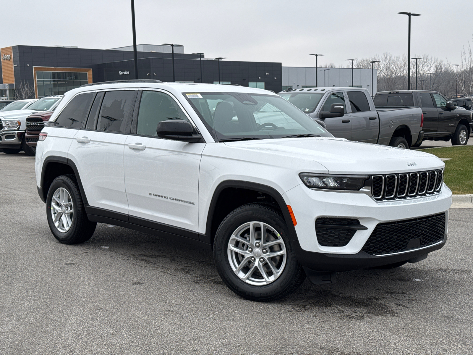 2025 Jeep Grand Cherokee Laredo X 1