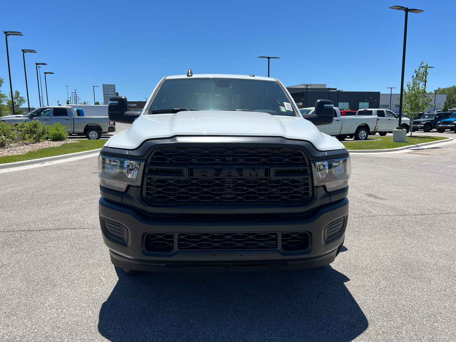 2024 Ram 2500 Tradesman 4x4 Crew Cab 64 Box 3