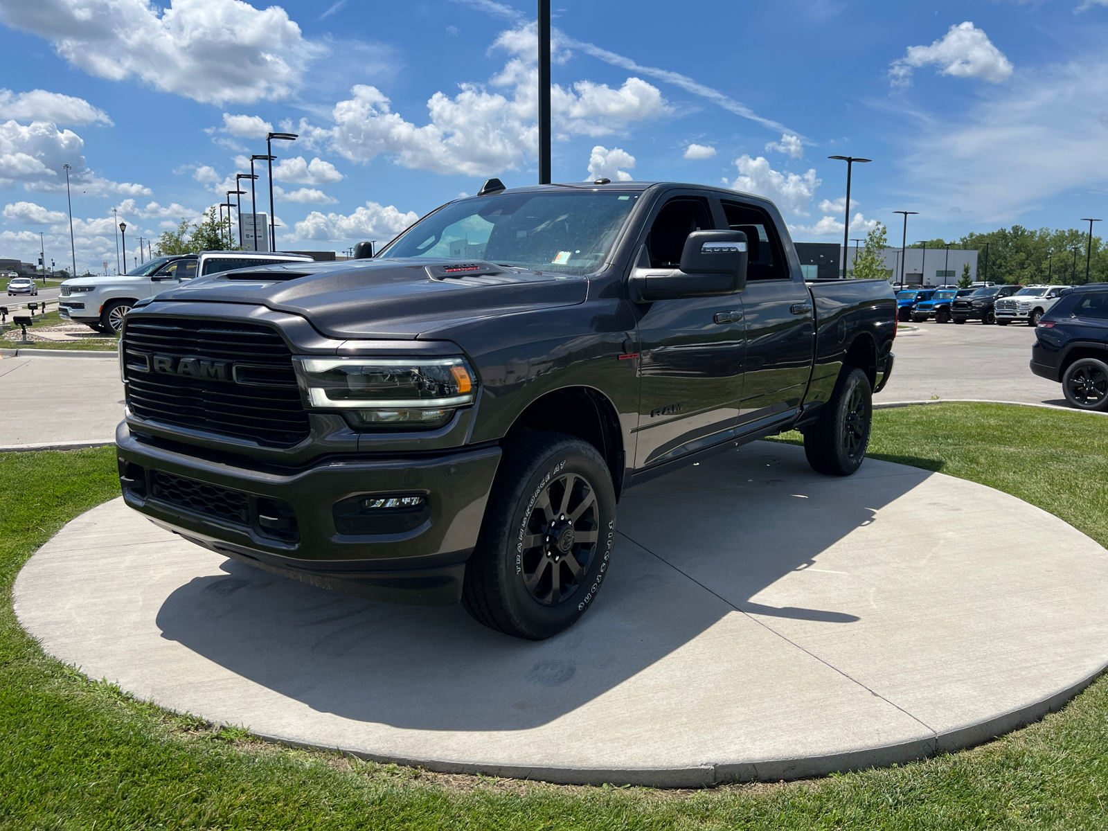 2024 Ram 2500 Laramie 4x4 Crew Cab 64 Box 4