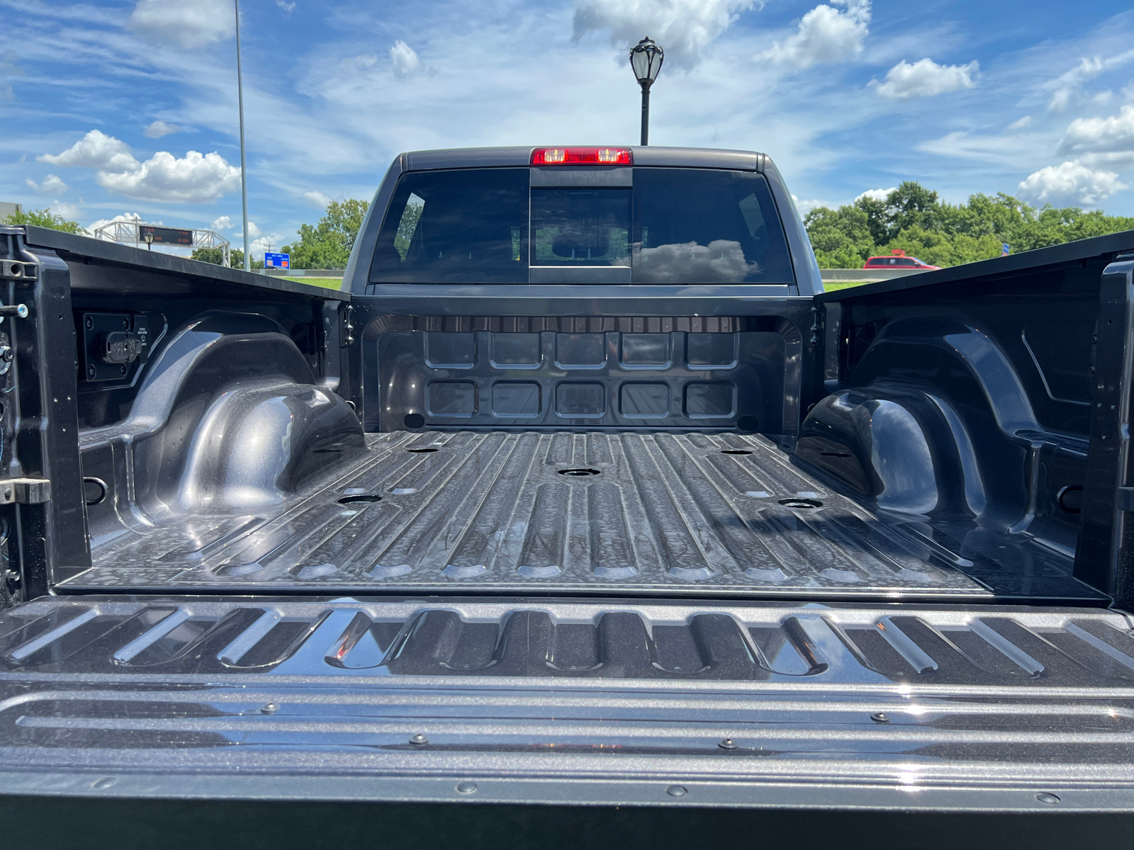 2024 Ram 2500 Laramie 4x4 Crew Cab 64 Box 10