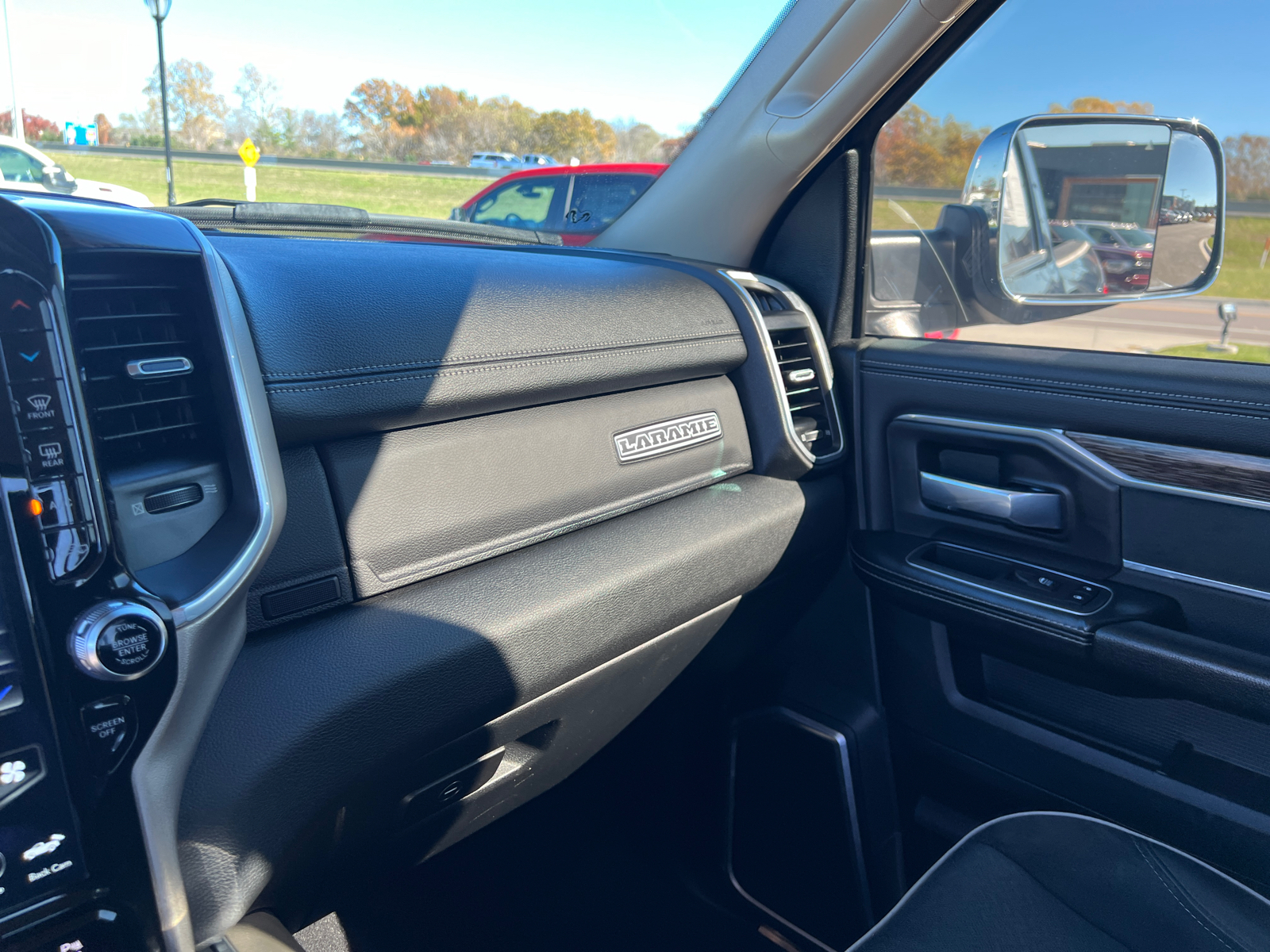 2021 Ram 2500 Laramie 4x4 Crew Cab 64 Box 30