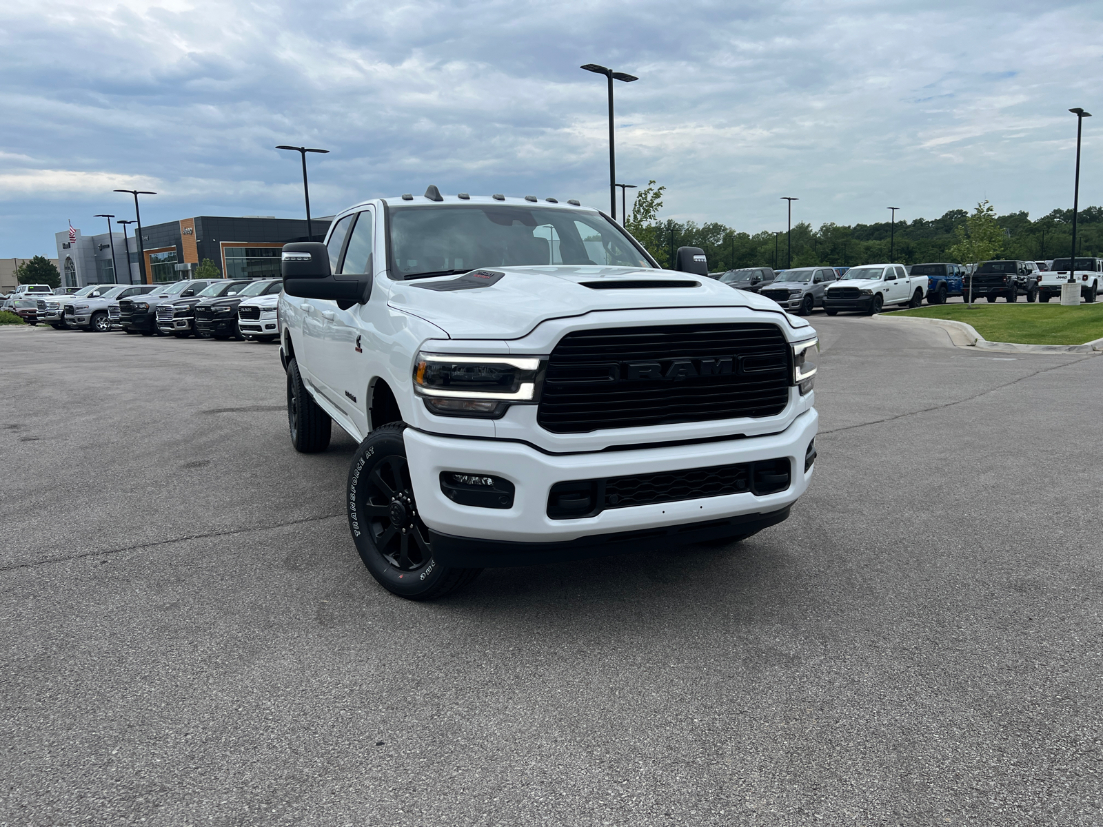 2024 Ram 2500 Laramie 4x4 Crew Cab 64 Box 2