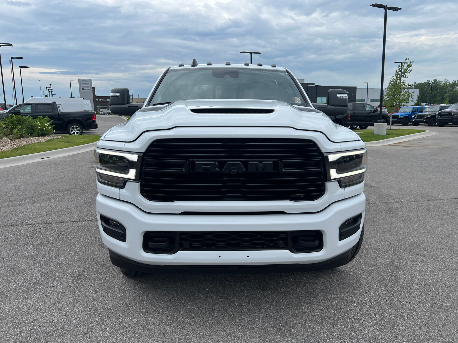 2024 Ram 2500 Laramie 4x4 Crew Cab 64 Box 3