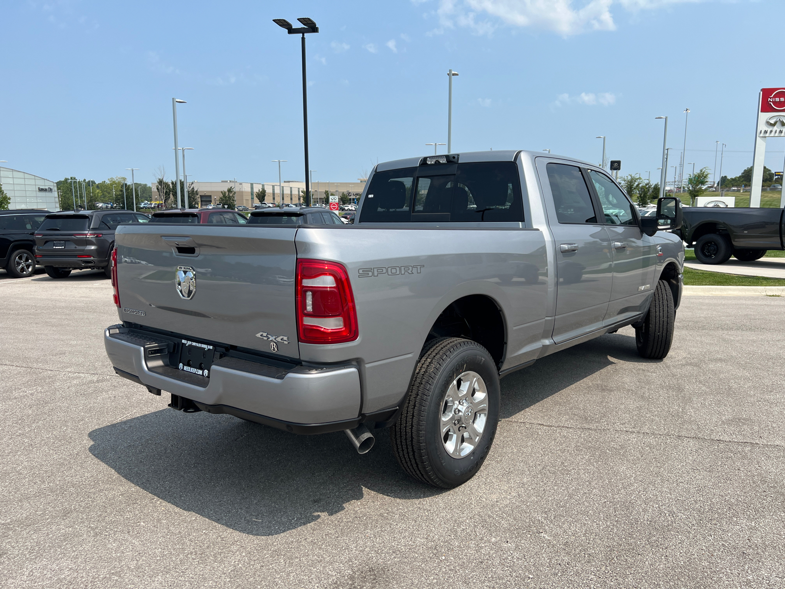 2024 Ram 2500 Big Horn 4x4 Crew Cab 64 Box 9